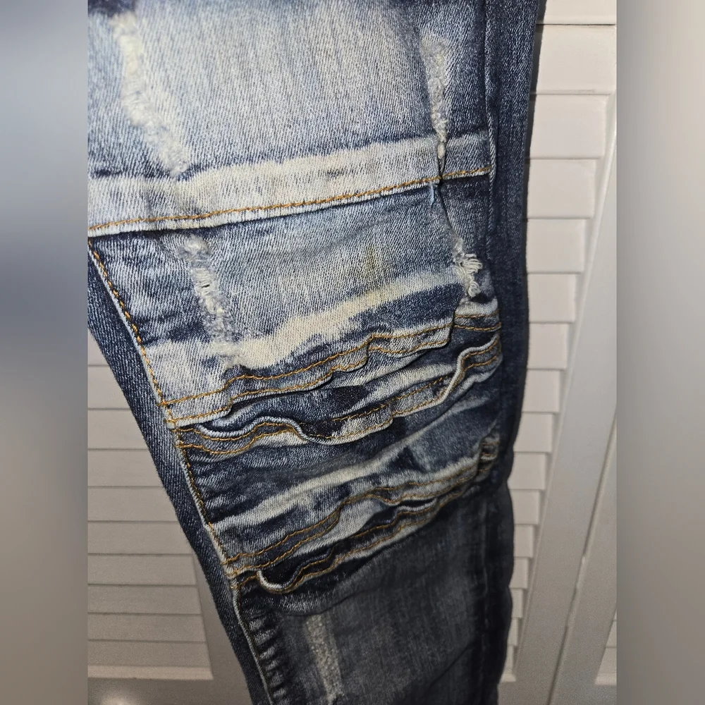 FWRD Denim Men's 32x32 Distressed Jeans
